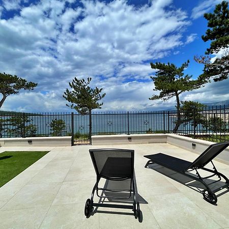 Villas Punta Silo - Luxury Apartments With Pool ภายนอก รูปภาพ