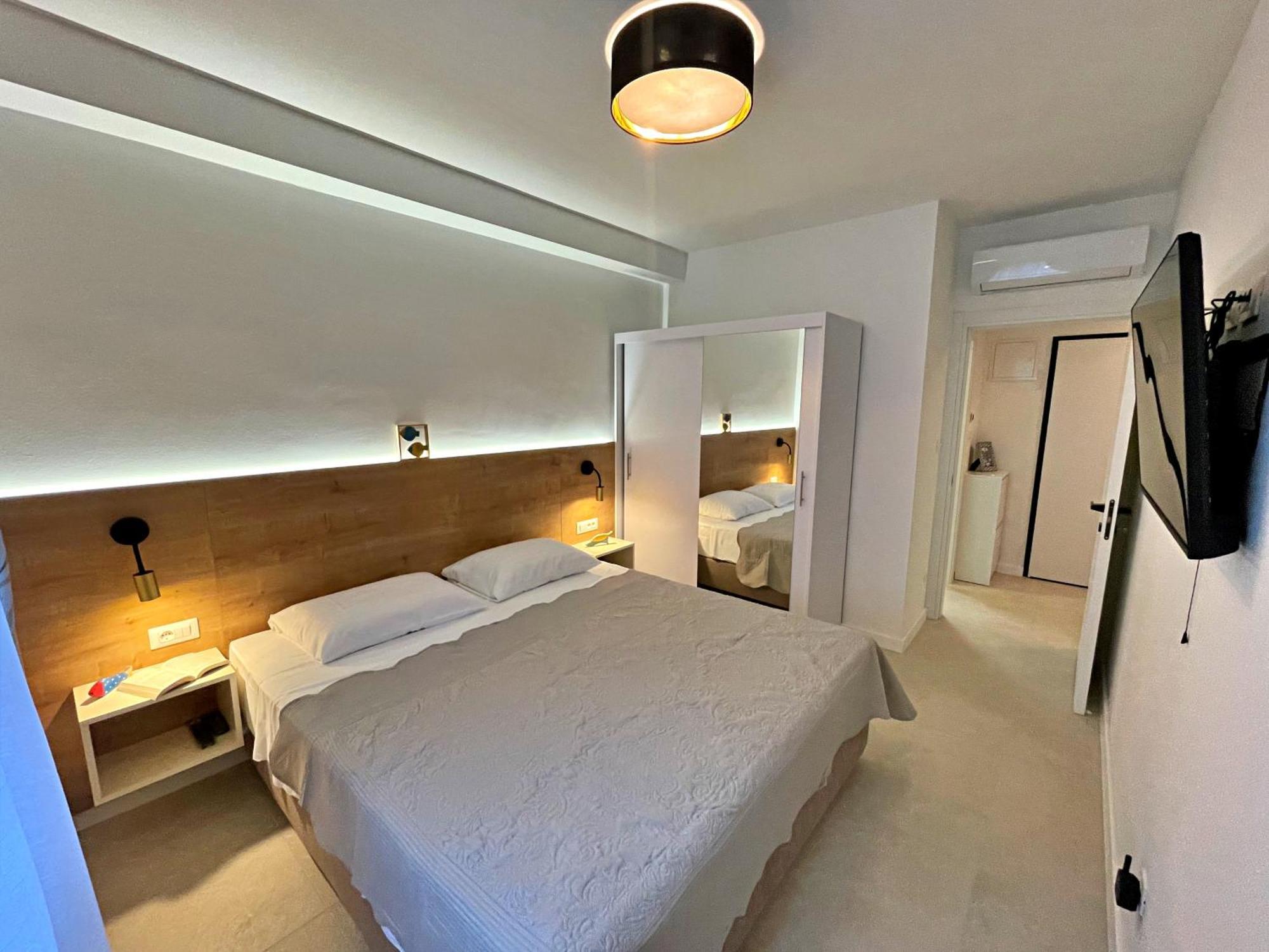 Villas Punta Silo - Luxury Apartments With Pool ภายนอก รูปภาพ